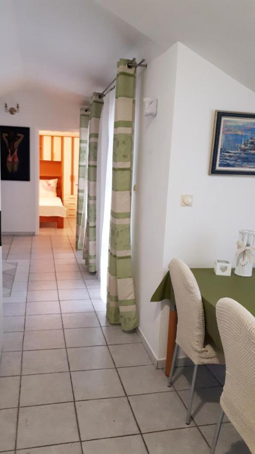 Apartmani Kalinic Bijela Szoba fotó