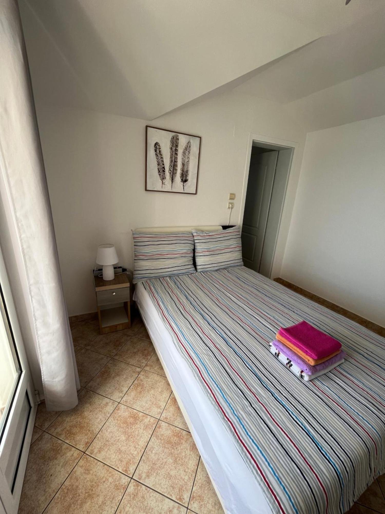 Apartmani Kalinic Bijela Kültér fotó