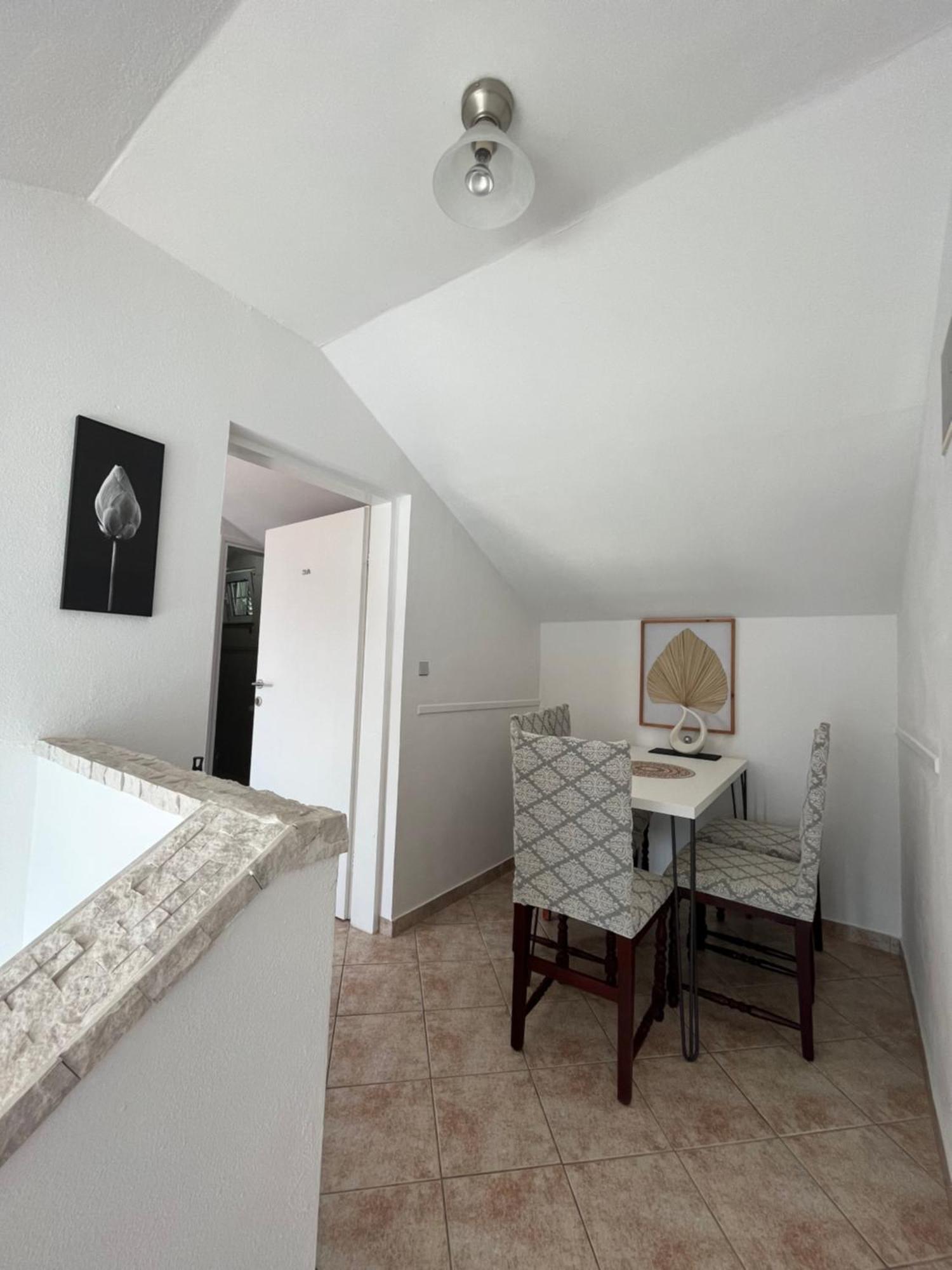 Apartmani Kalinic Bijela Kültér fotó